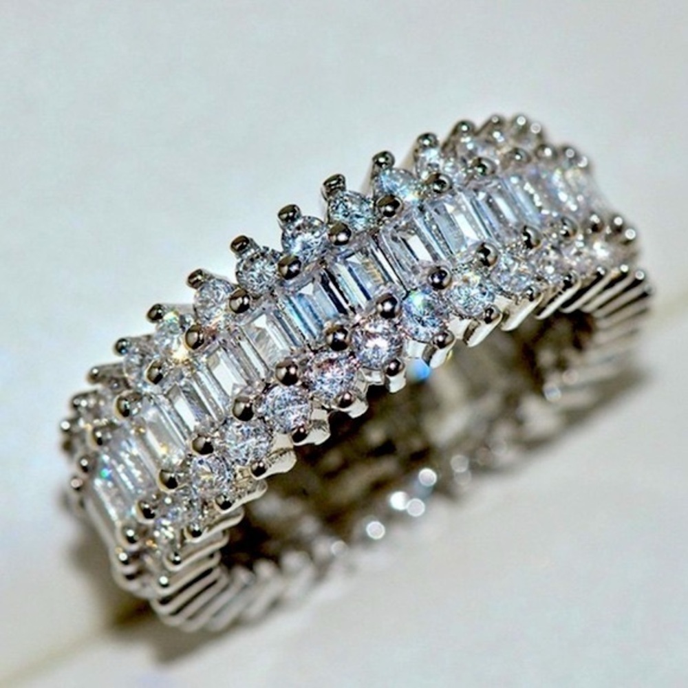 18k white gold BAGUETTE FULL ROUND DIAMOND ETERNITY RING 5.83 carats